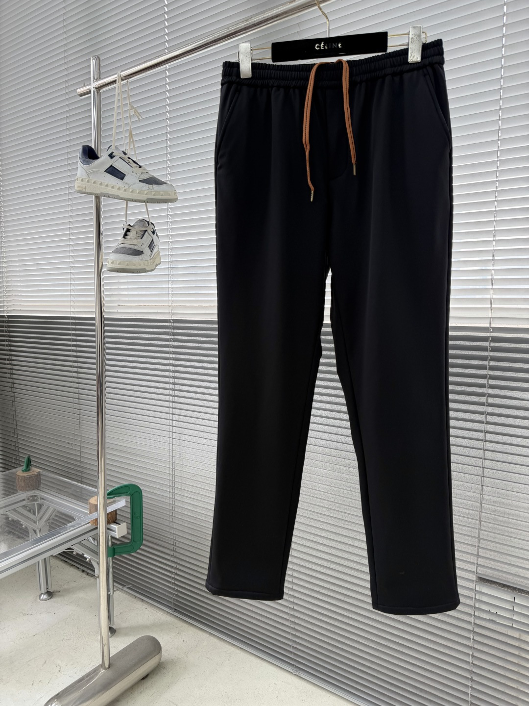 -冬日温暖！保暖系数拉满加厚款复合面料抽绳松紧腰设计休闲长裤Z ZEGB 冬日保暖神裤！加厚复合面料直接