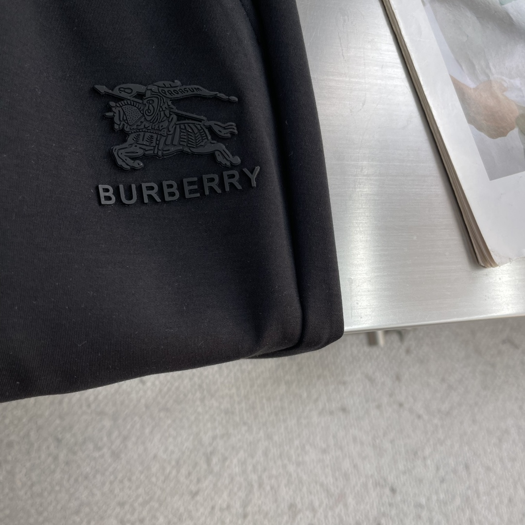 -BBR 2026春夏新款铜氨丝莫代尔休闲卫裤裤身上刺绣标志性品牌标识，客供定制品牌刻印五金配件，彰显品