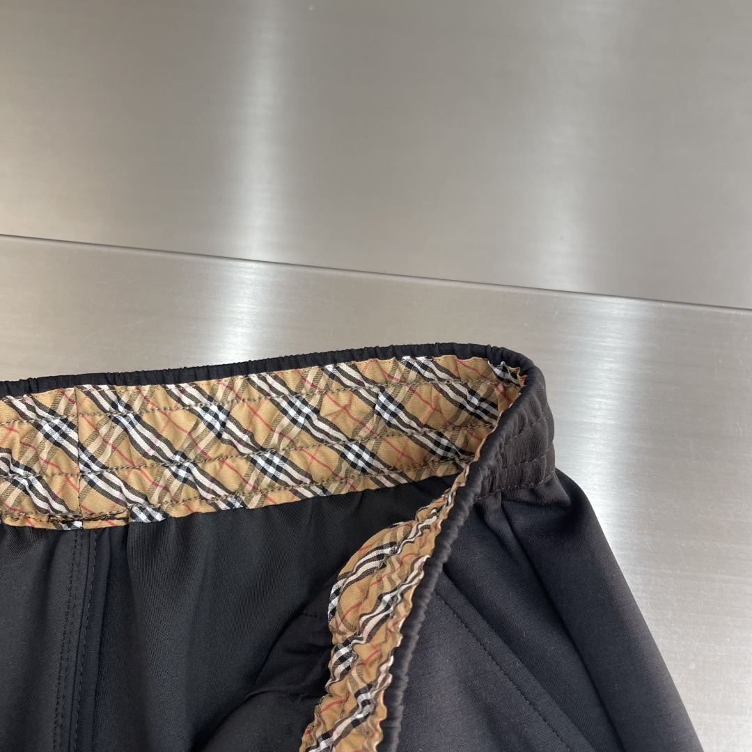 -BBR 2026春夏新款铜氨丝莫代尔休闲卫裤裤身上刺绣标志性品牌标识，客供定制品牌刻印五金配件，彰显品