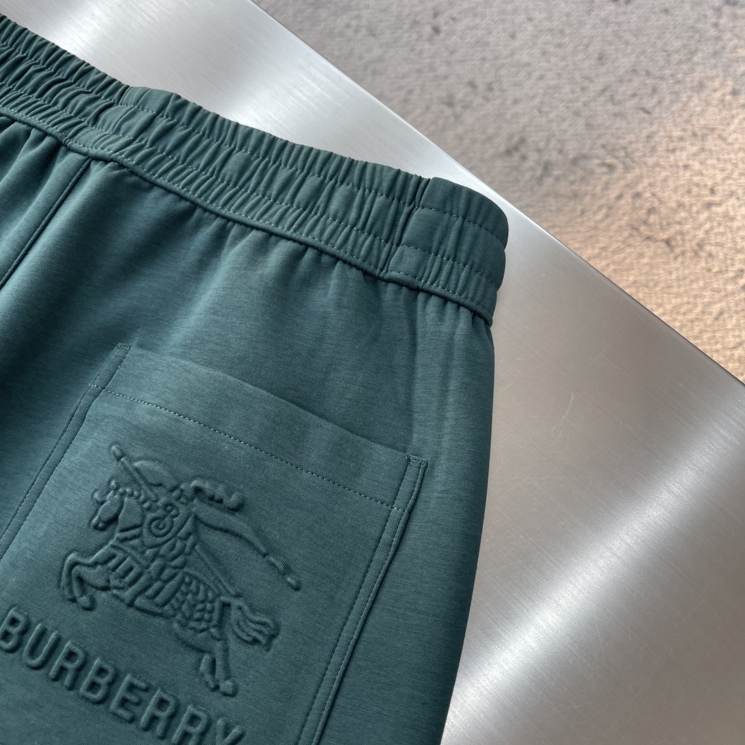 -BBR 2026春夏新款铜氨丝莫代尔休闲卫裤，裤身上刺绣标志性品牌标识，客供定制品牌刻印五金配件，彰显