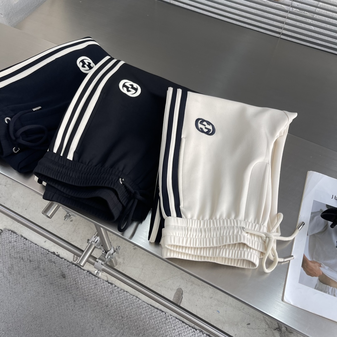 -早春款 GUCC 2026春夏新款铜氨丝莫代尔休闲卫裤，裤身上刺绣标志性品牌标识，客供定制品牌刻印五金