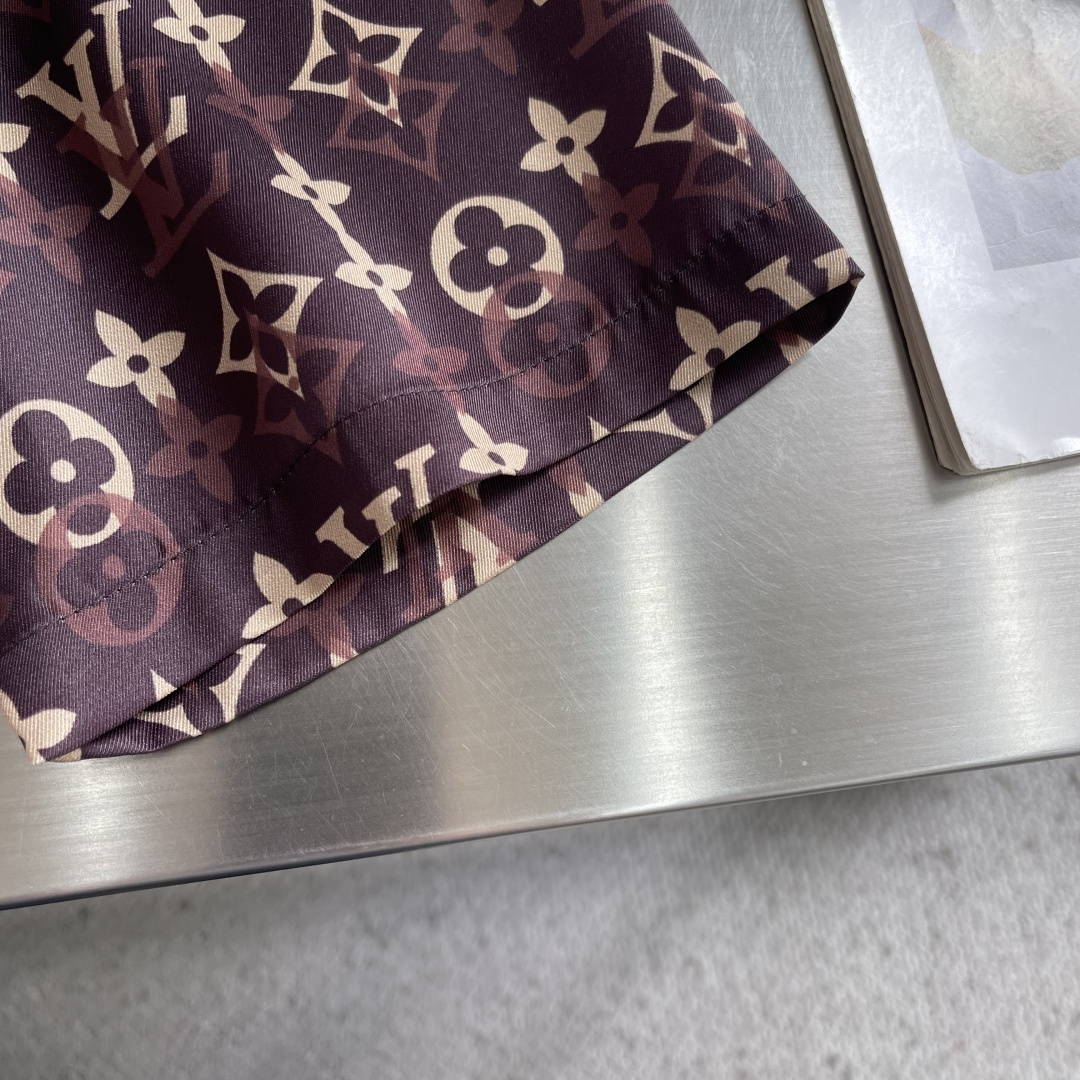 Louis Vuitton Luxury Ready-to-Wear Apparel Collection 5