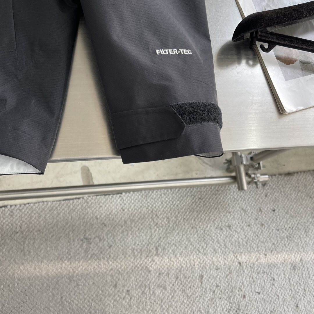 -KAILAS凯乐石 索松双开拉链轻薄冲锋衣谁说户外装备只能