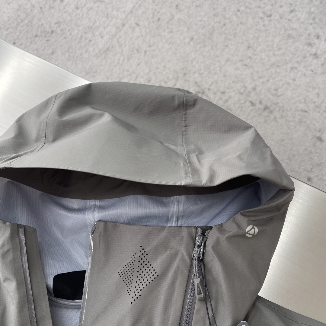 -KAILAS凯乐石 索松双开拉链轻薄冲锋衣谁说户外装备只能