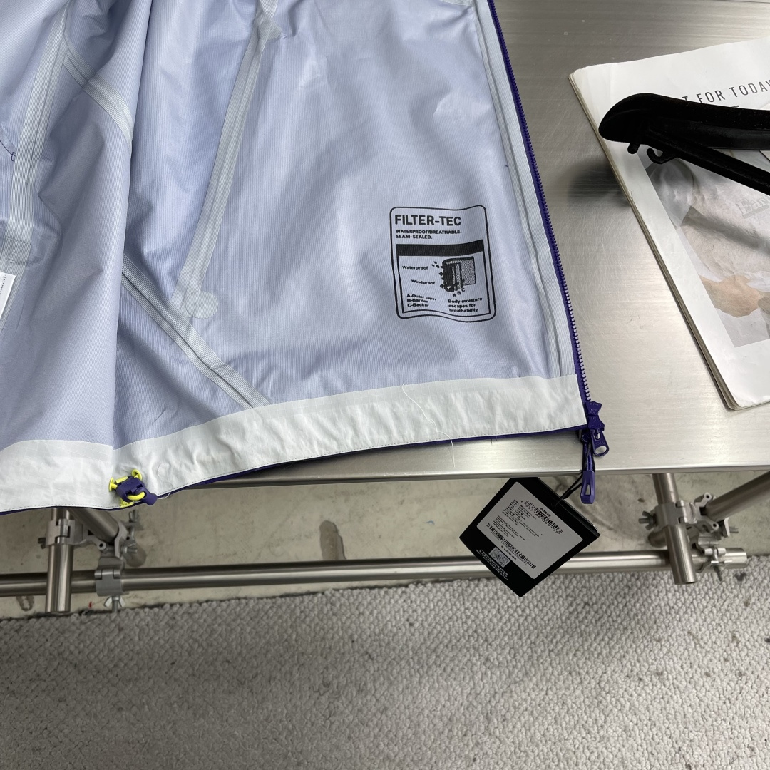 -KAILAS凯乐石 索松双开拉链轻薄冲锋衣谁说户外装备只能