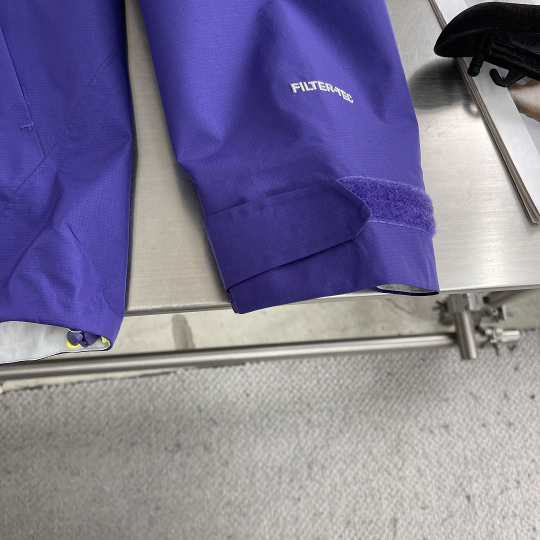 -KAILAS凯乐石 索松双开拉链轻薄冲锋衣谁说户外装备只能