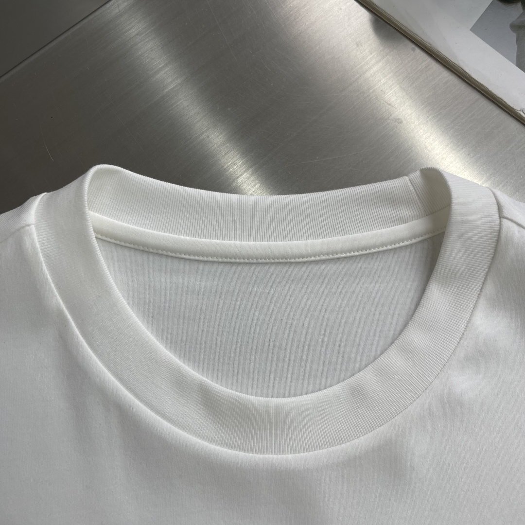 -PRAD 2026春夏系列短袖T恤码数：M-5XL 常规版型兰精莫代尔面料，225克重面料表面纹理细腻