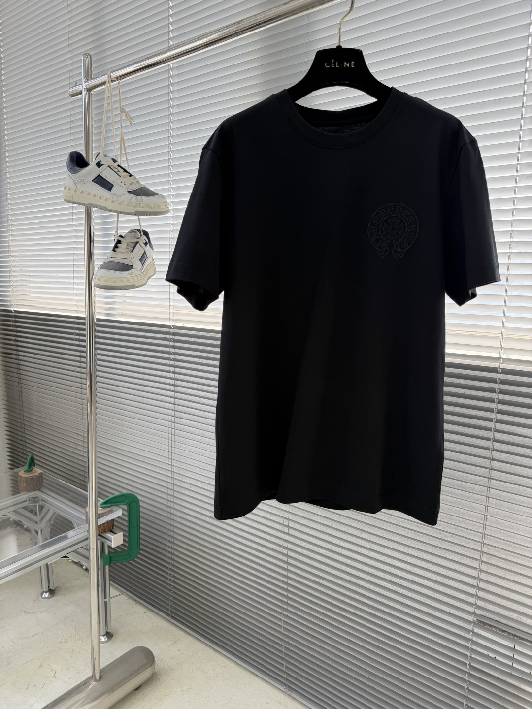 -CH 克罗心 26春夏爆款短袖这款短袖面料采用新疆长绒棉,纤维长度和强度远超普通棉,面料抗起球、抗拉伸