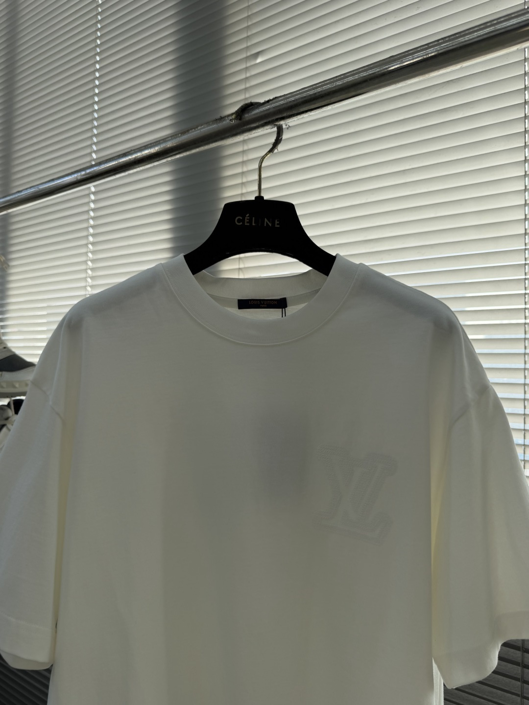 -驴牌 MONOGRAM 刺绣‼️短袖T恤刺绣Logo T恤 夏日衣橱的担当，270g纯棉面料，舒适与质