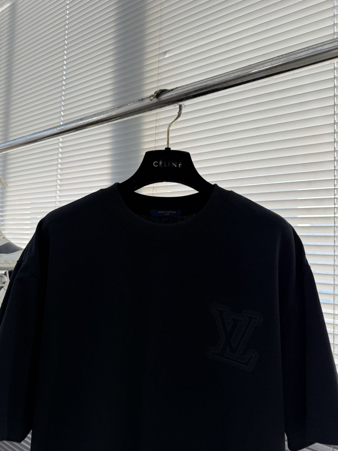 -驴牌 MONOGRAM 刺绣‼️短袖T恤刺绣Logo T恤 夏日衣橱的担当，270g纯棉面料，舒适与质