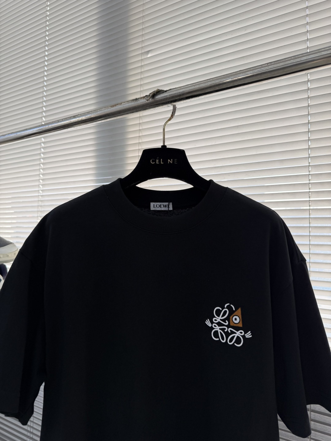 -LOEW 经典刺绣‼️短袖T恤Anagram刺绣 Logo超有辨识度，简约又有质感。高品300g纯棉面