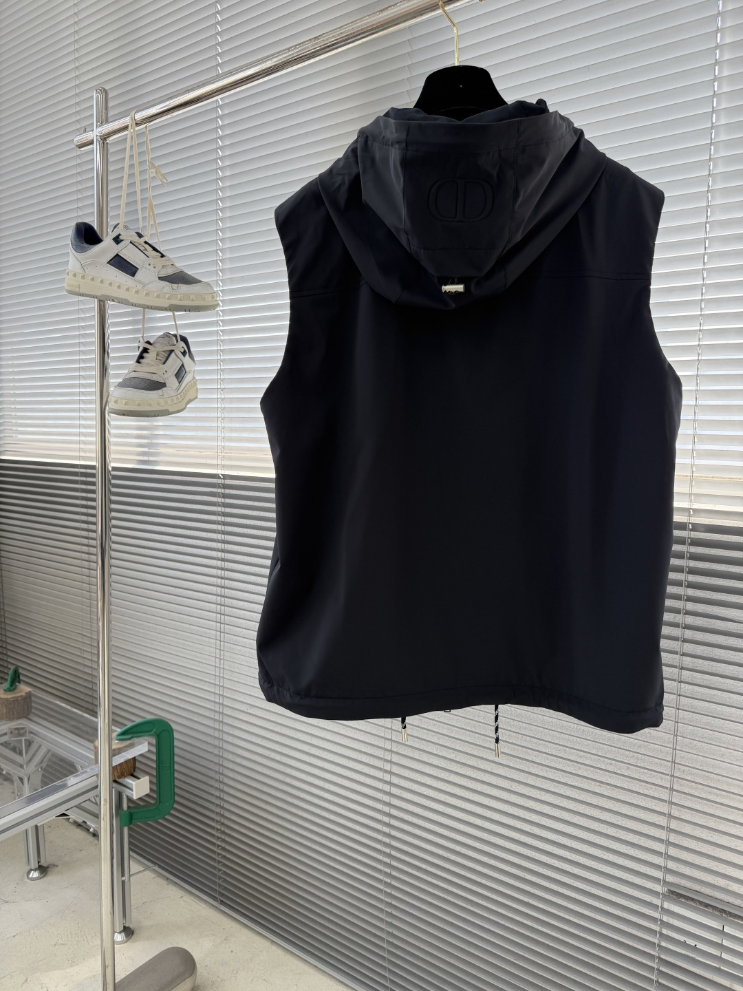 -Dio 26年春季新款马甲定制防水复合面料，手感柔韧细腻，防风防水透气性能强，定制辅料五金标配！码数：