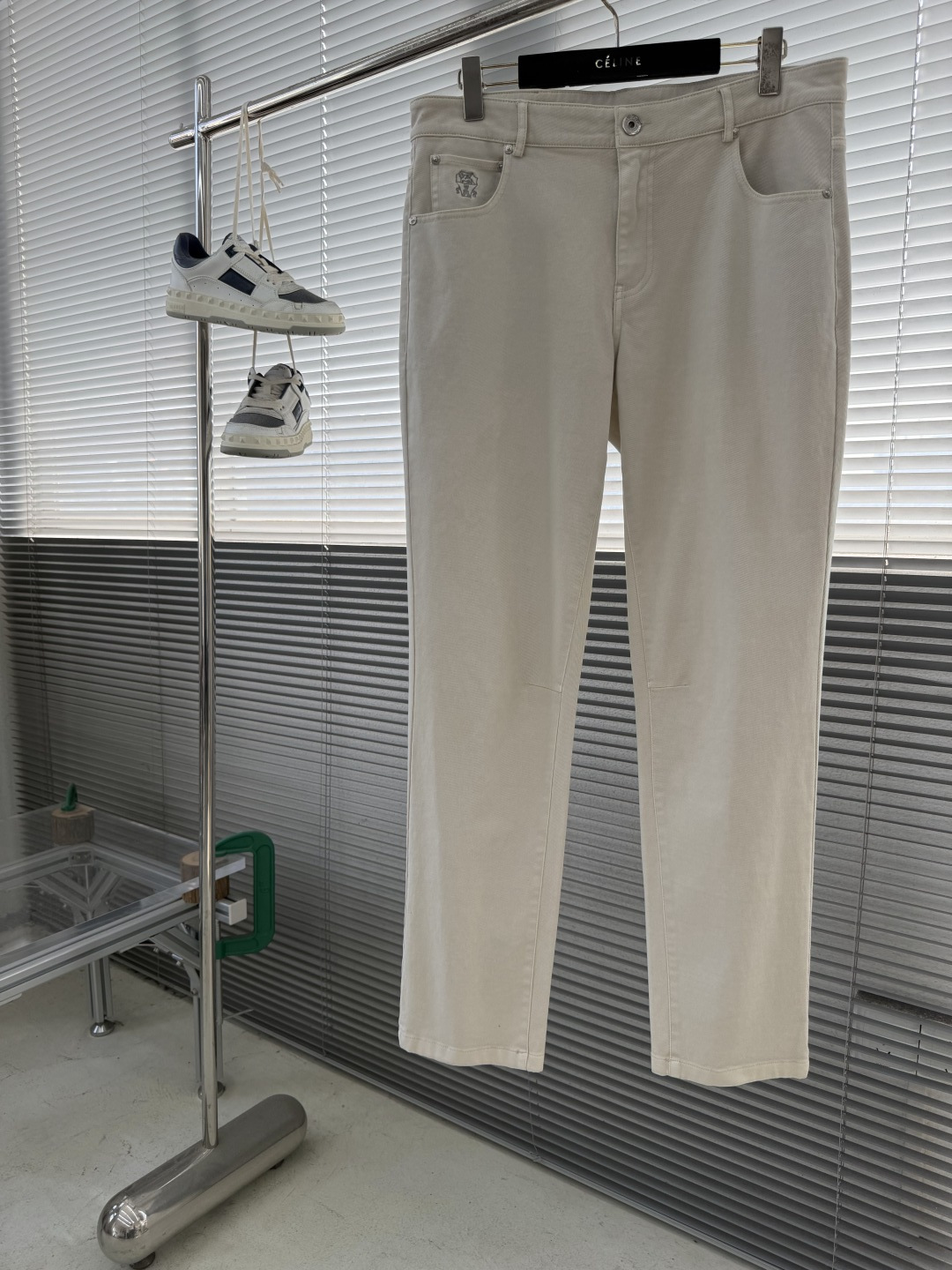 -BC 棉氨混纺修身五口袋牛仔裤意式剪裁与弹性舒适的现代绅士法则」品牌将意大利文艺复兴时期的匠人精神注入