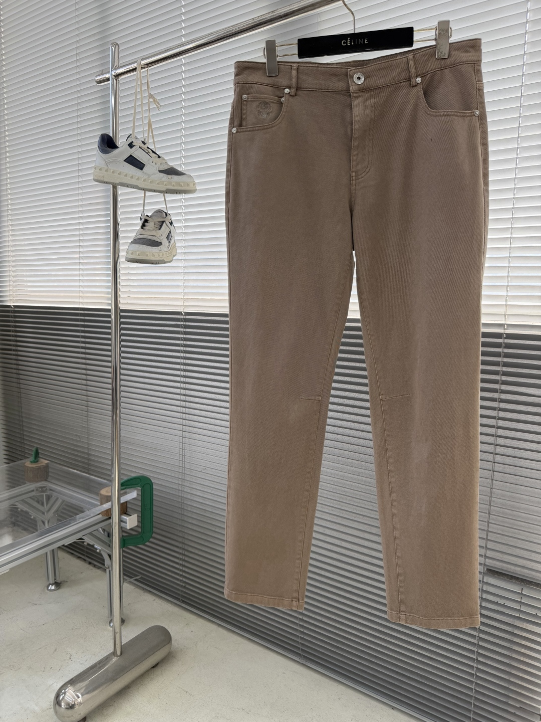 -BC 棉氨混纺修身五口袋牛仔裤意式剪裁与弹性舒适的现代绅士法则」品牌将意大利文艺复兴时期的匠人精神注入