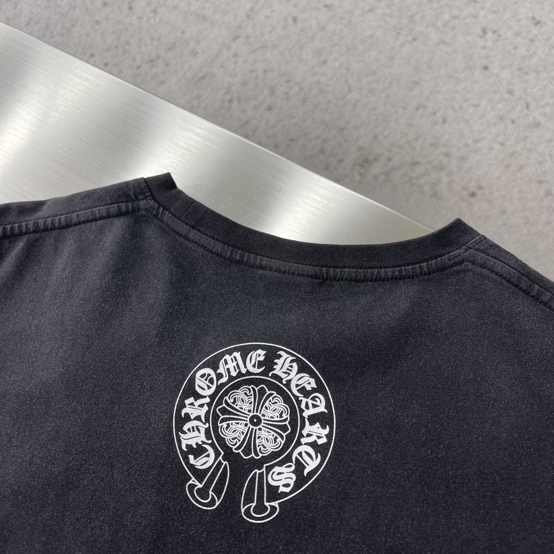 -CH 克罗心 Vintage十字马蹄藤蔓宝剑水洗长袖面料采用26织220克全棉材质 磨毛处理 做旧洗水