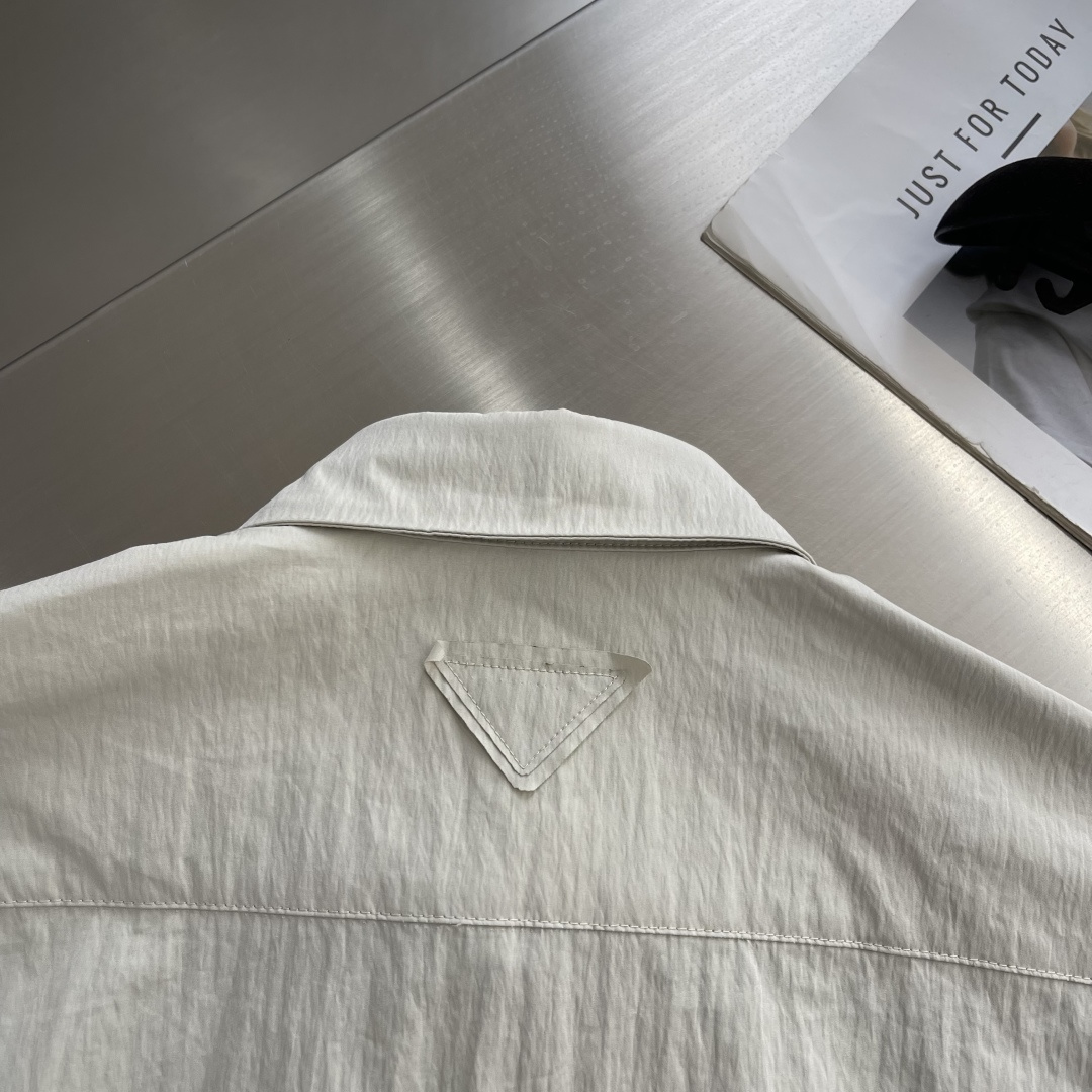 -Bottega Veneta Bv2026ss最新爆款 经典三角折叠口袋 单排扣衬衫外套 码数：48-
