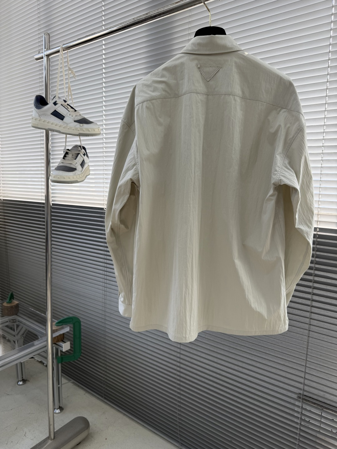 -Bottega Veneta Bv2026ss最新爆款 经典三角折叠口袋 单排扣衬衫外套 码数：48-