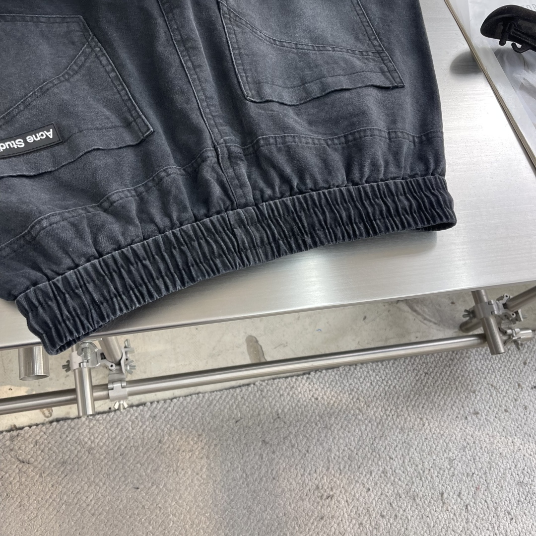 -Acne Studio 26年新款春秋休闲裤裤，采用优质高定面料，纯棉洗水珠帆布 洗水处理后既保持了珠