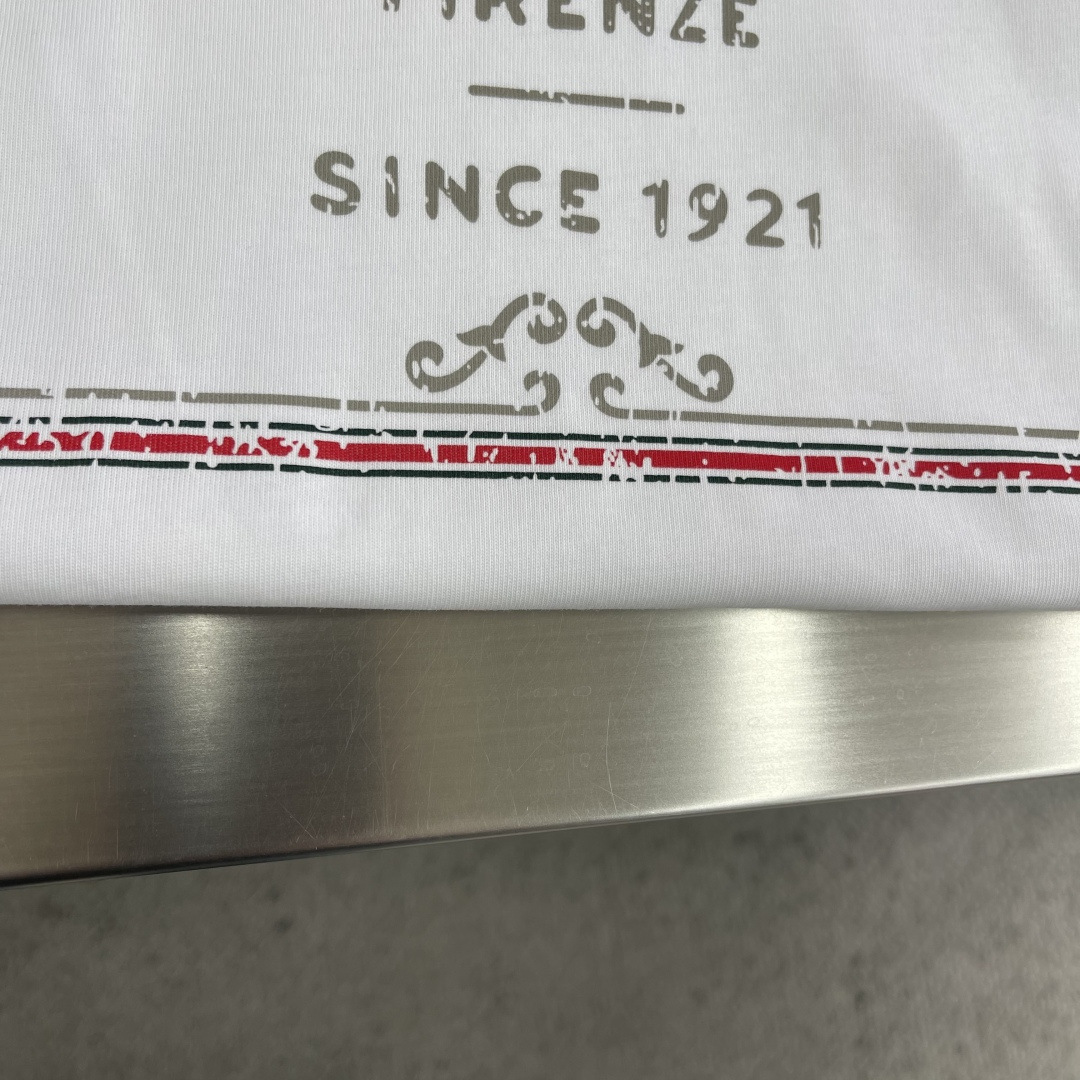 -GUCC 26ss春夏新款典藏标识“Gucc* Firenze Since 1921”经由不同工艺焕新