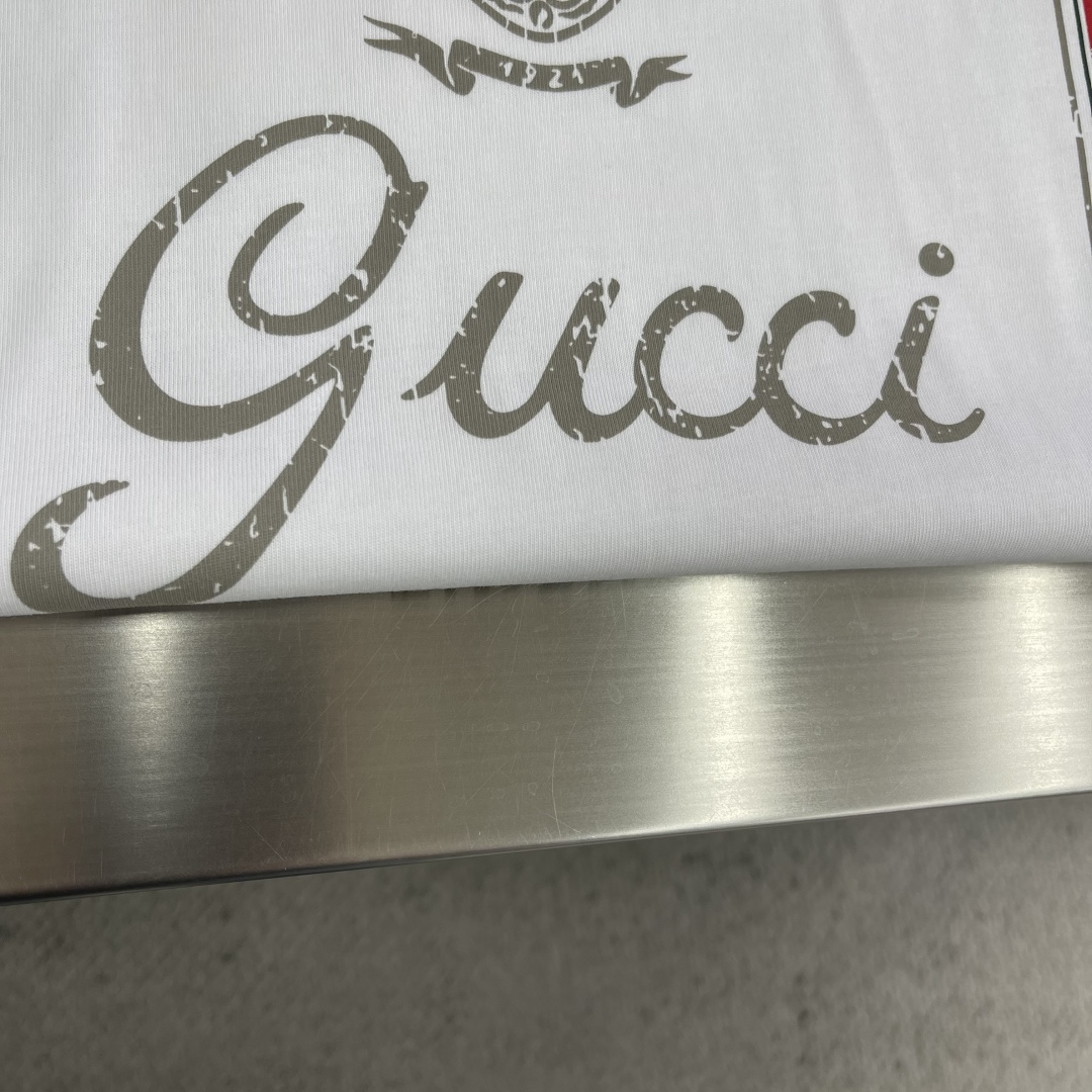 -GUCC 26ss春夏新款典藏标识“Gucc* Firenze Since 1921”经由不同工艺焕新