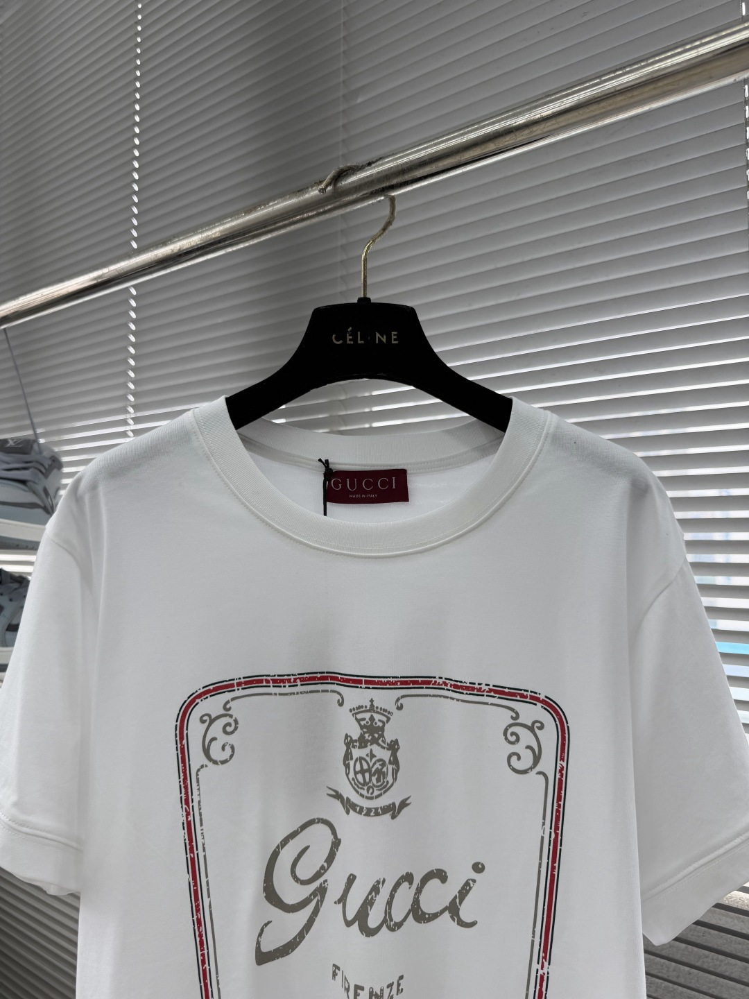 -GUCC 26ss春夏新款典藏标识“Gucc* Firenze Since 1921”经由不同工艺焕新
