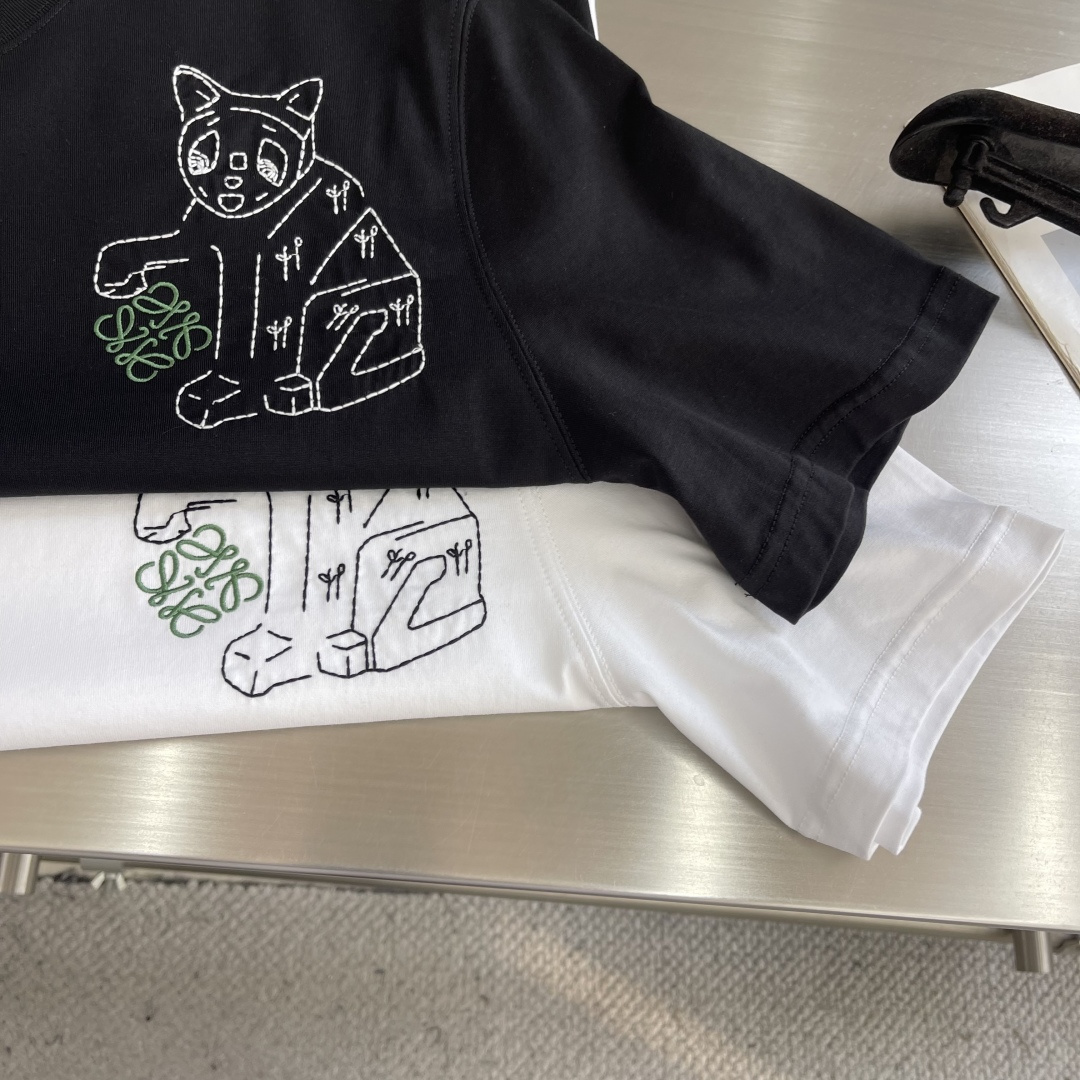 -LOEW 刺绣细节全棉T恤面料质感很好，亲肤感强，穿着舒适！码数：S-XXL肩宽4445474850胸