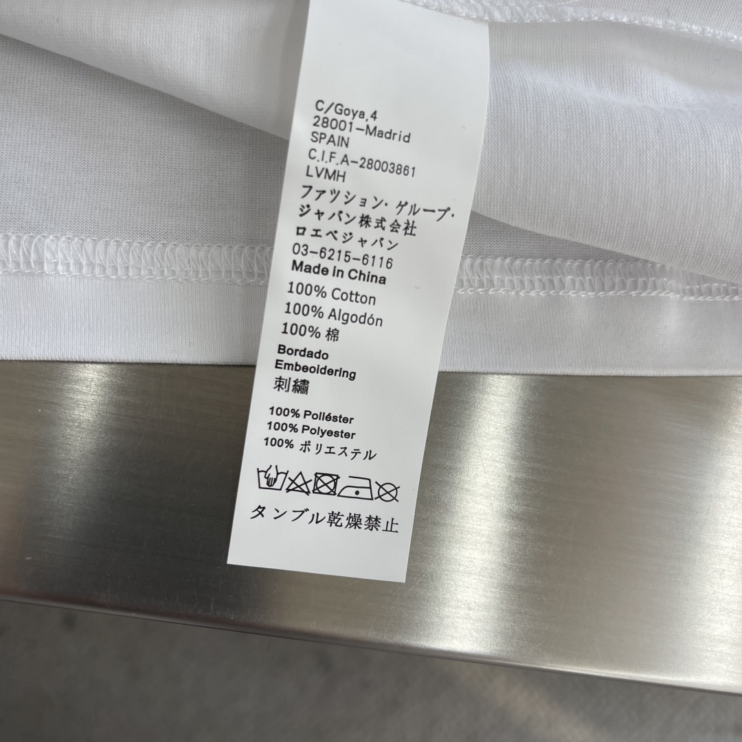 -LOEW 刺绣细节全棉T恤面料质感很好，亲肤感强，穿着舒适！码数：S-XXL肩宽4445474850胸