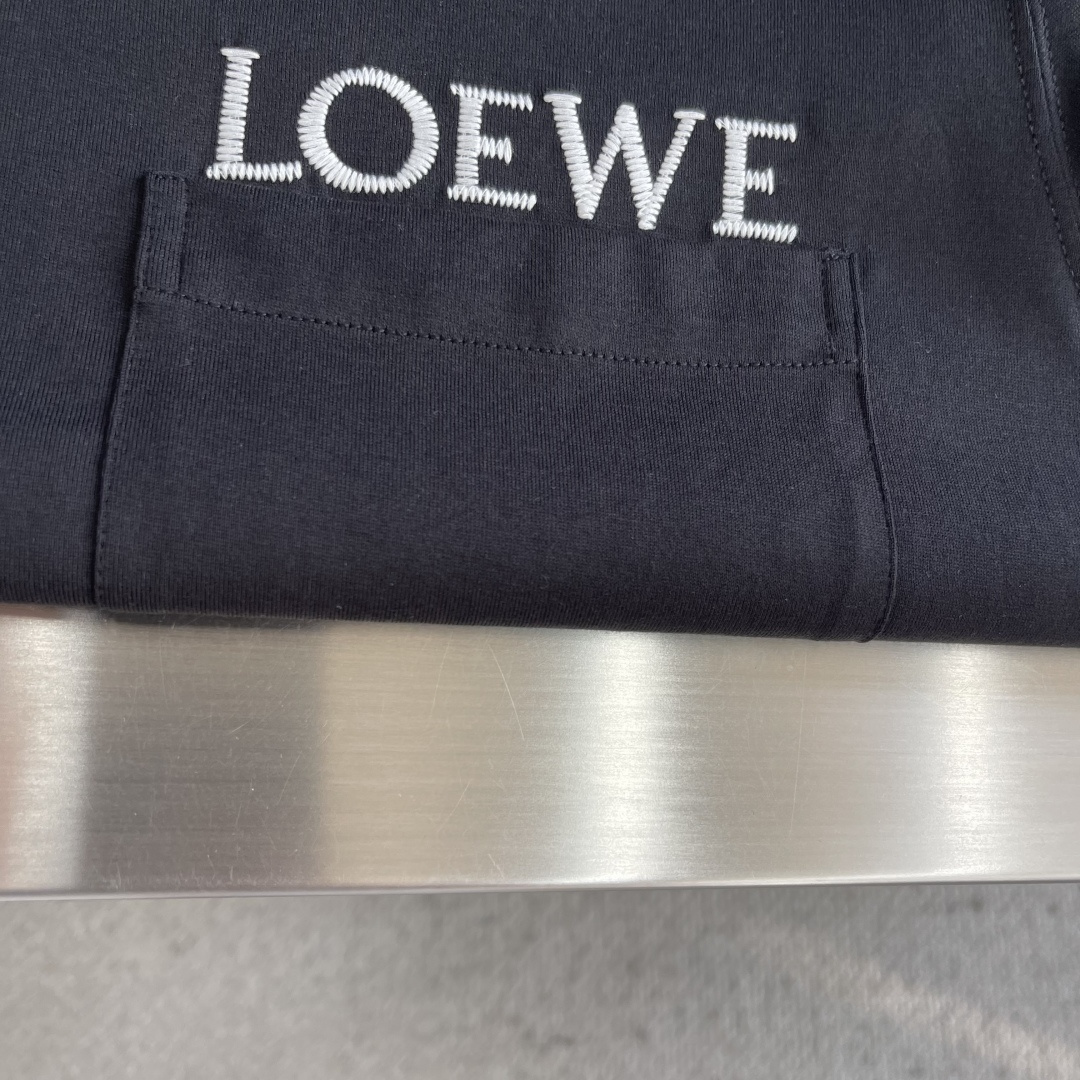 -LOEW 口袋刺绣细节全棉T恤面料质感很好舒适亲肤尺码:S-XXL肩宽4445474850胸围 101