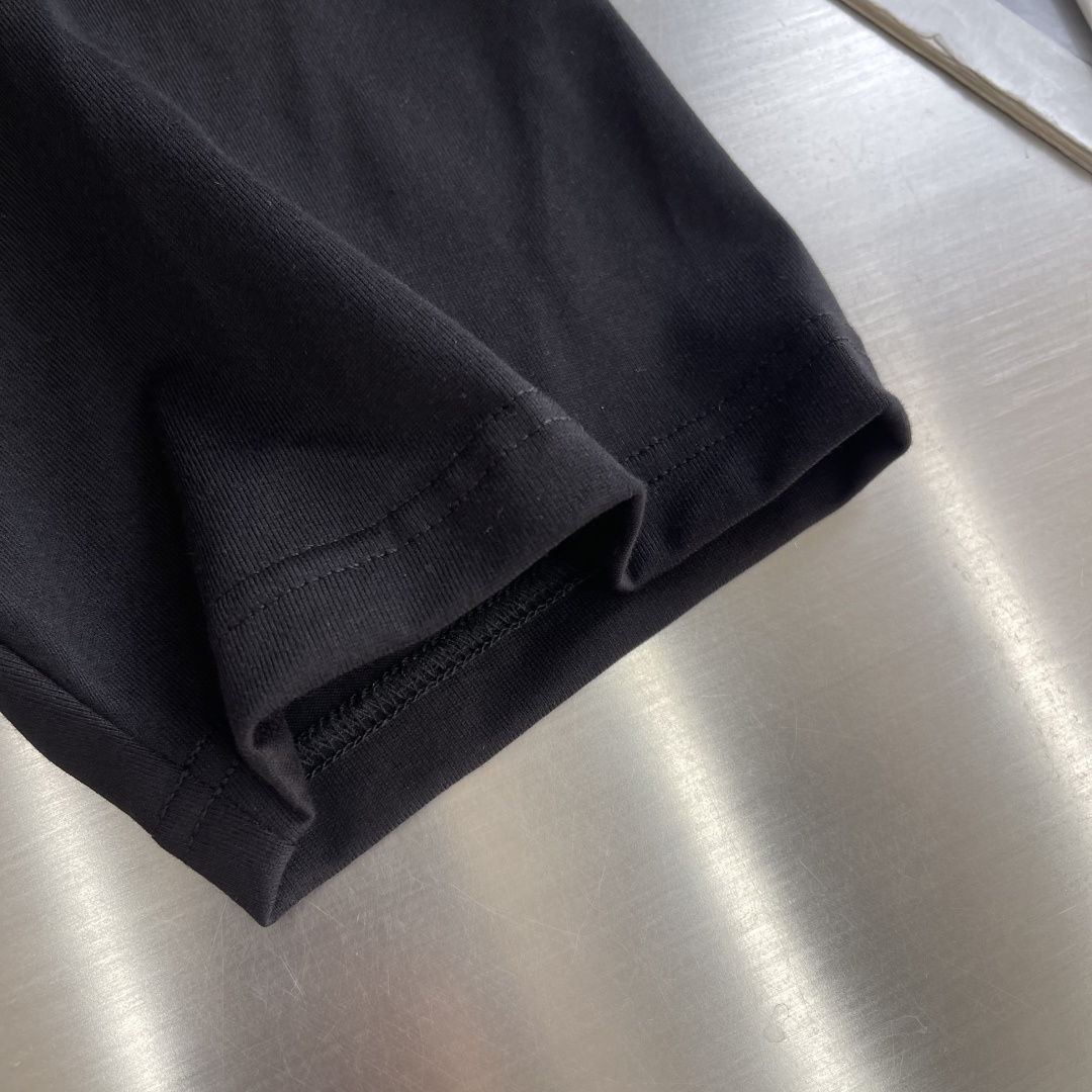 -Acne Studio 印花细节全棉T恤厚款面料质感很好舒适亲肤。尺码:S-XL肩宽50525355胸