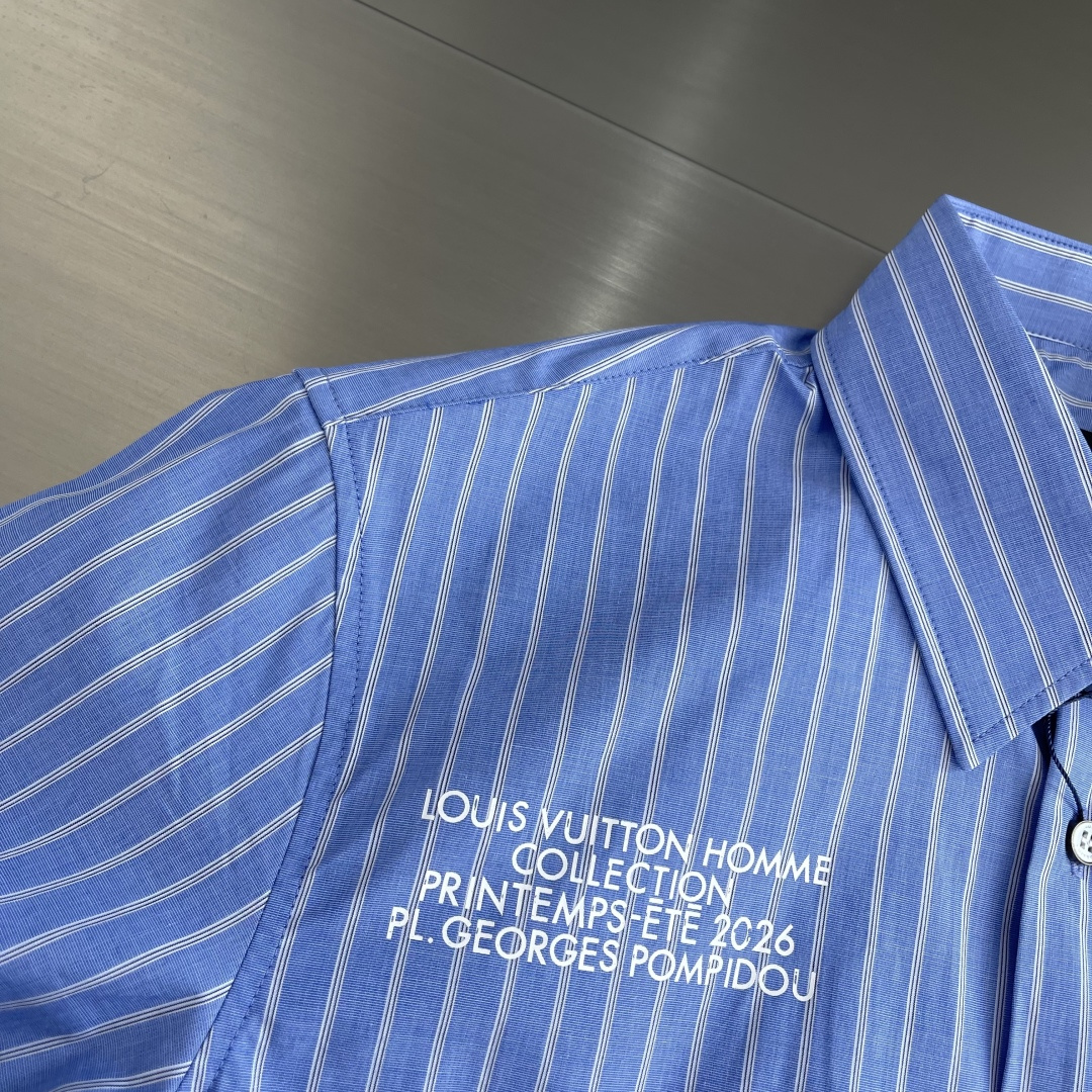 雅克穆斯 路易威登 高定典藏高级成衣风衣外套及大衣服装 #F274BE26 4