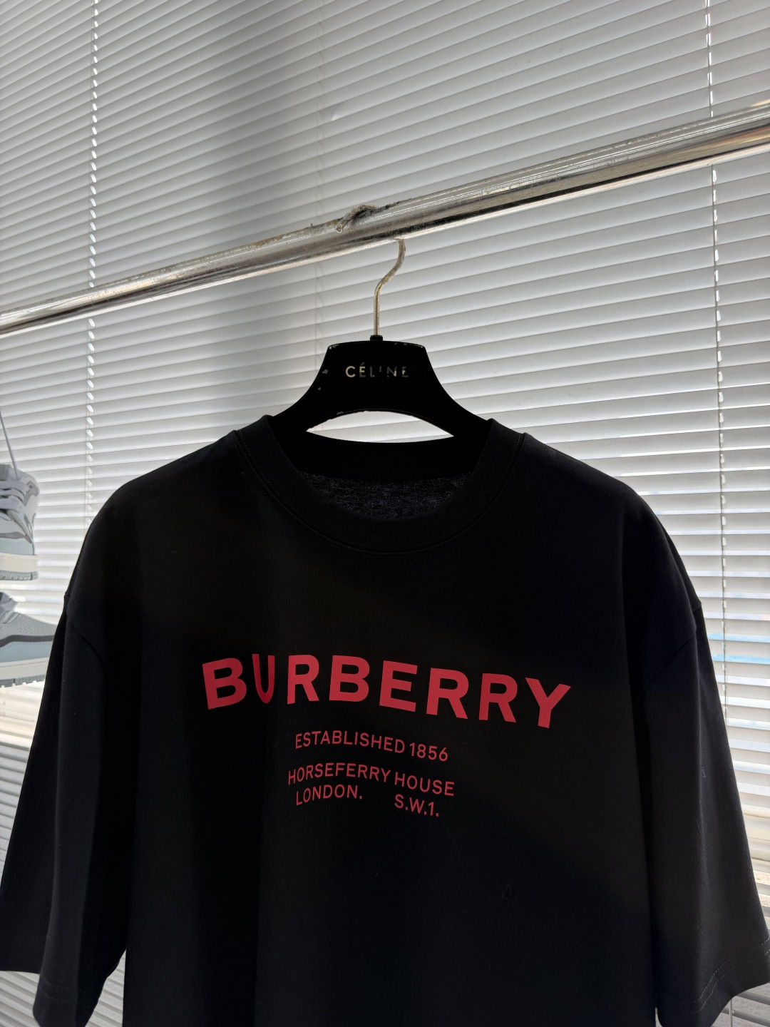 -BBR 新款春季短袖🆕采用纯棉面料，克重350手感细腻，超级时尚洋气！码数：S-3XL 颜色：黑色 白