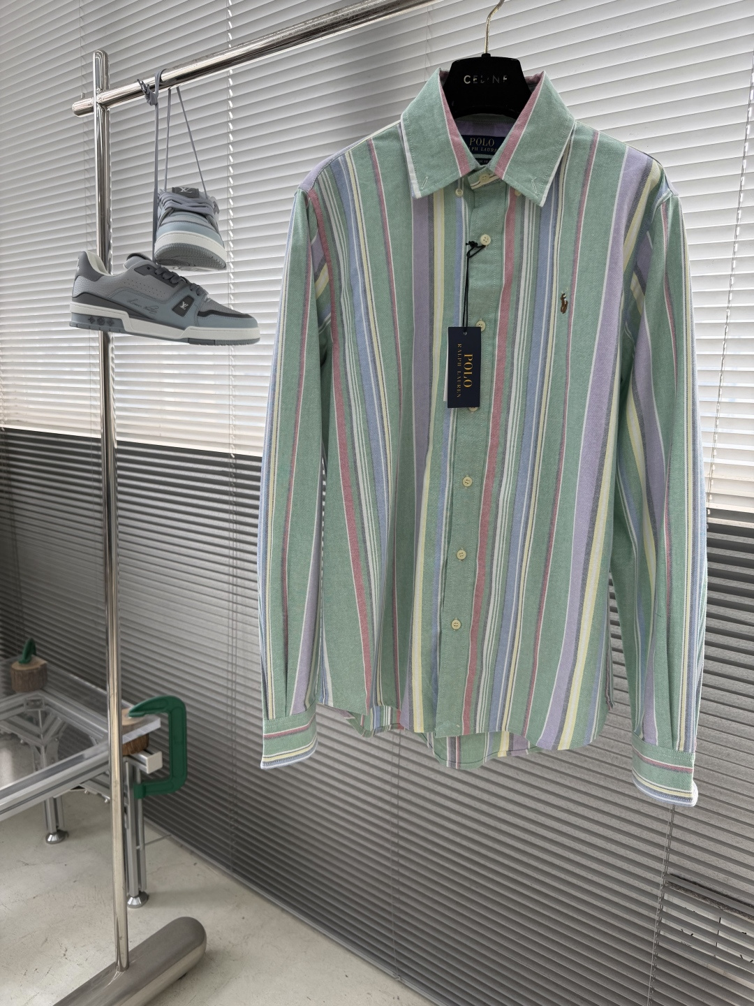 NO:917449,-Ralph Lauren25 new square collar striped shirt with brown embroidered logo on the chest, high version, size S.M.L.19860909-Ralph Lauren25新款方领条纹衬衫胸前自带棕 色刺绣logo 高版本 码数S.M.L.XL 衣长 79.5 81 82.5 84 肩宽 47.5 49 50.5 52 胸围112116120 124,,loro piana,shirts,,Men's clothing