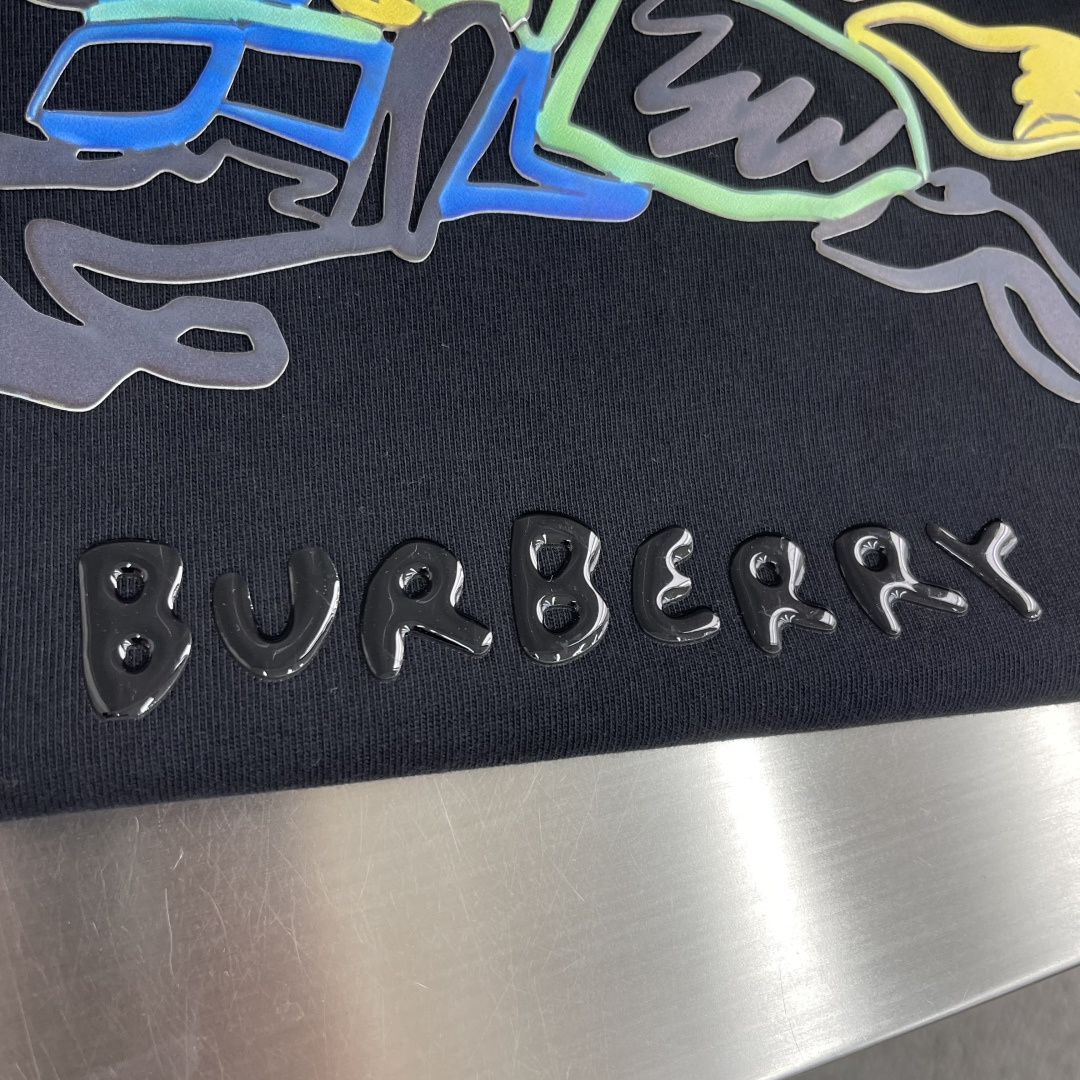 -BBR 战马系列‼️短袖T恤Bur 早春新款战马系列，面料选用高克重280克新疆棉冰感索罗娜面料，面料
