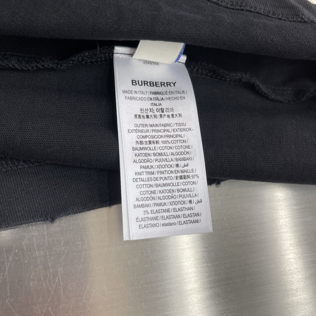 -BBR 战马系列‼️短袖T恤Bur 早春新款战马系列，面料选用高克重280克新疆棉冰感索罗娜面料，面料