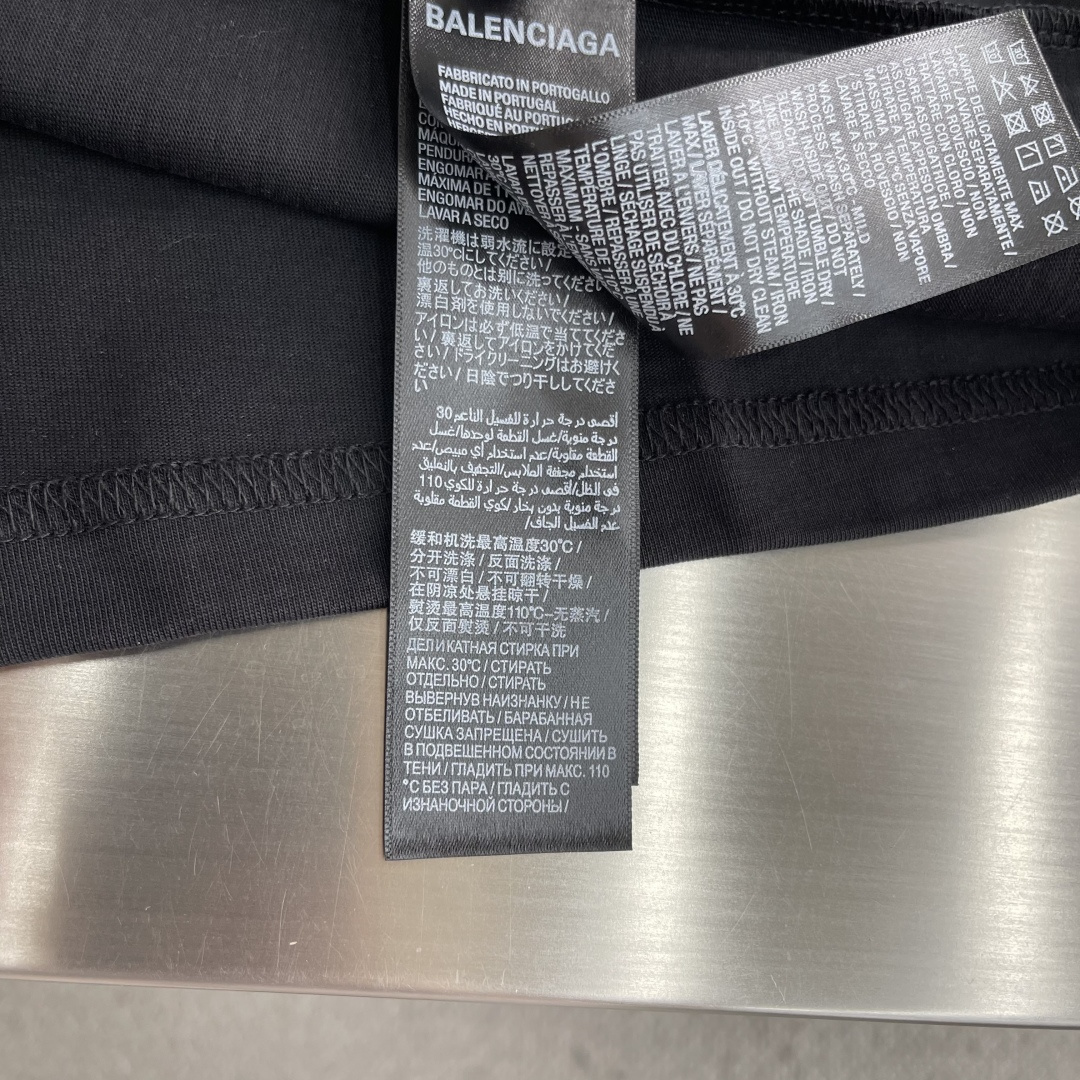 -Balenciag 双B标识‼️短袖T恤自带贵气瞬间把低调奢华感拉满!面料采用280g新疆棉➕索罗娜面