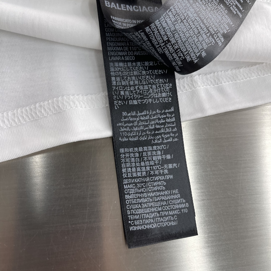-Balenciag 双B标识‼️短袖T恤自带贵气瞬间把低调奢华感拉满!面料采用280g新疆棉➕索罗娜面