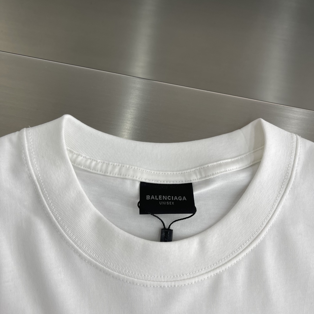 -Balenciag 双B标识‼️短袖T恤自带贵气瞬间把低调奢华感拉满!面料采用280g新疆棉➕索罗娜面