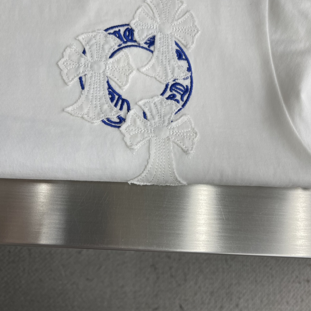 -CH 克罗心 早春新款水洗彩色刺绣短袖T，基础休闲的版型裁剪工艺，着穿效果毋庸置疑的帅气有型，采用10