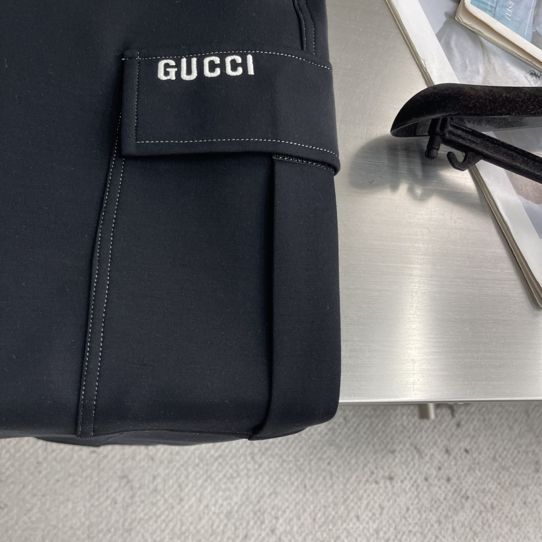 -GUCC 2026SS 新品发售经典休闲工装裤，每年必出的经典系列，全部细节升级版本、按正版1比1拆解