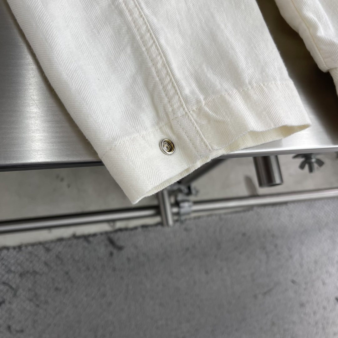 上衣-Dio X Stone Island 联名系列 2026春夏新品天然亚麻立领夹克外套,商务休闲实穿