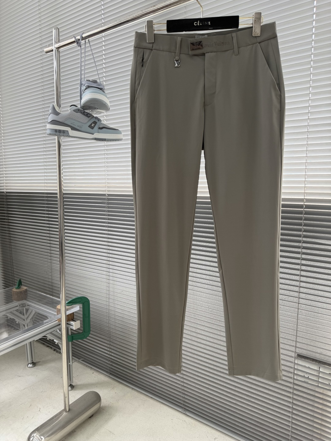 -驴牌 2026春夏系列休闲西裤版型：小直筒 （32码裤脚18CM）面料：超柔软四面高弹力锦氨面料 设计