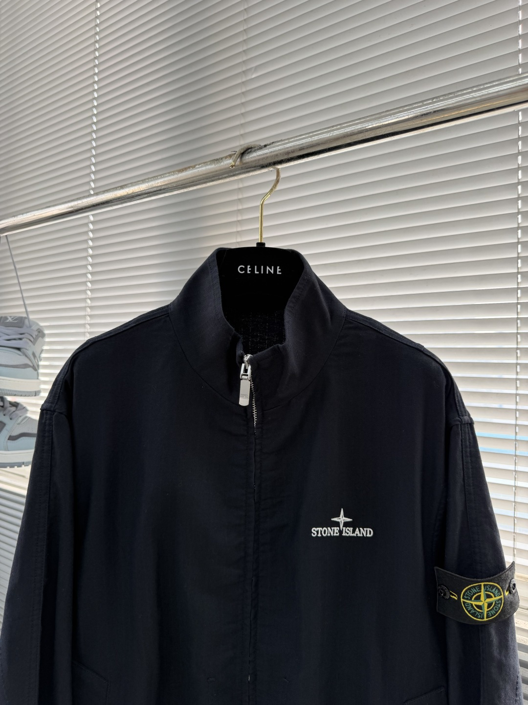 上衣-Dio X Stone Island 联名系列 2026春夏新品天然亚麻立领夹克外套,商务休闲实穿
