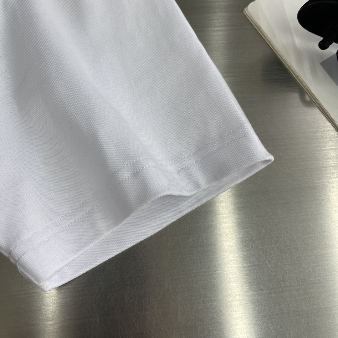 -Stone Island 宝藏级短袖，26年春夏意式机能风天花板 标志性罗盘系列款式 面料螺纹定制定染