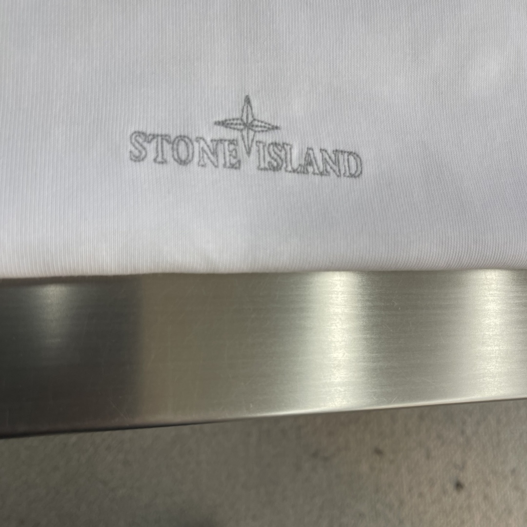 -Stone Island 宝藏级短袖，26年春夏意式机能风天花板 标志性罗盘系列款式 面料螺纹定制定染