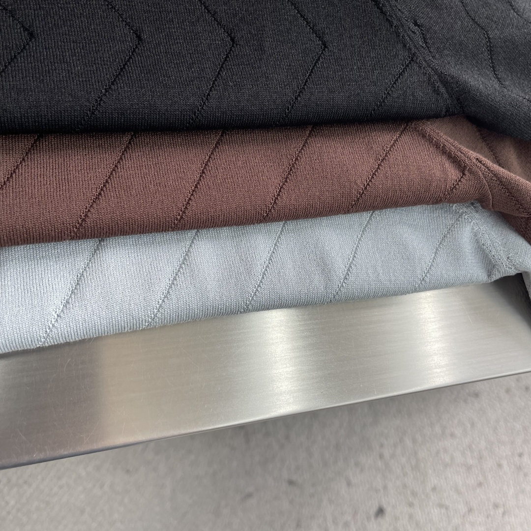 -loro Piana 26春夏新款商务针织Polo衫，男士意式老钱风高端简约针织衫。意大利同渠道稀有订