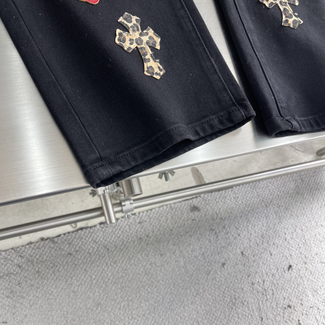 -CH 克罗心 十字豹纹牛仔长裤众所周知chromehearts牛仔裤会采用vintageLevis牛仔