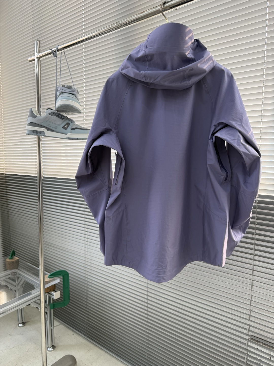 -KAILAS 户外连帽冲锋衣 透气防风防水登山服 男女情侣款运动夹克全新硬壳冲锋衣夹克，户外防水硬壳向