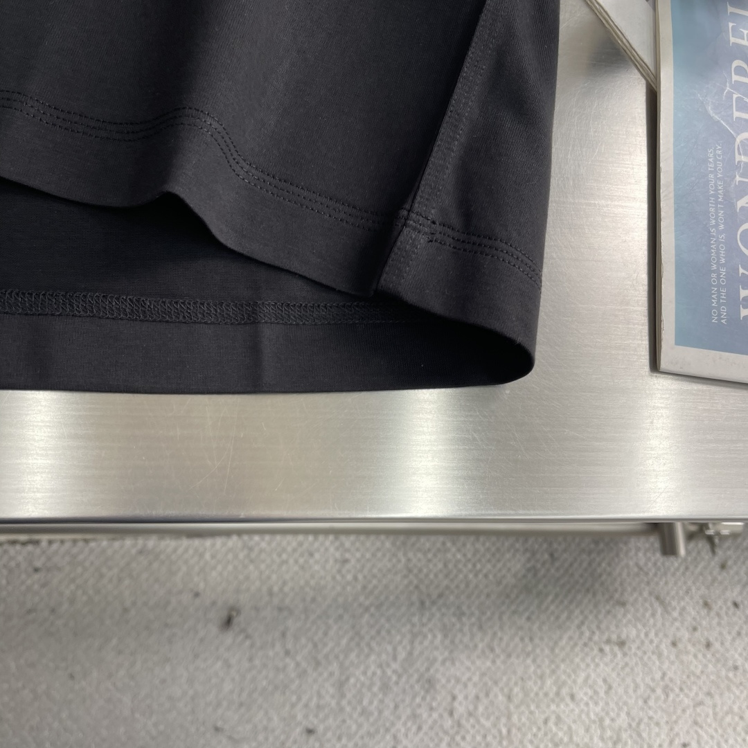 -BBR 2026春夏新款 整体定织定染丝光单面长绒棉面料，面料质感200克重 做到有微挺效果 且 舒适