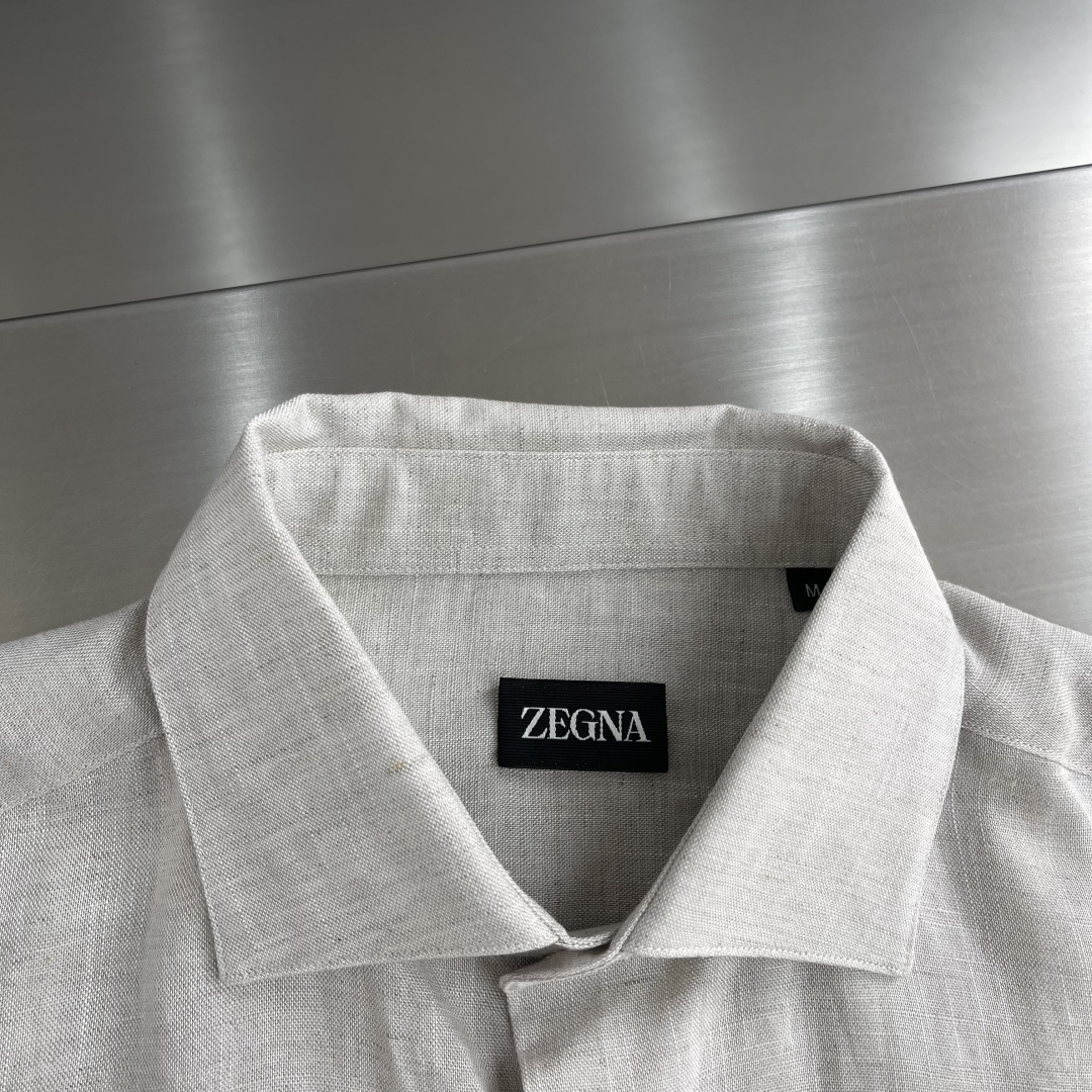 -Z zegn 莱赛尔亚麻混纺休闲衬衫源自意大利的奢华男装典范zegNA，百年匠造传承，以对品质的极致苛