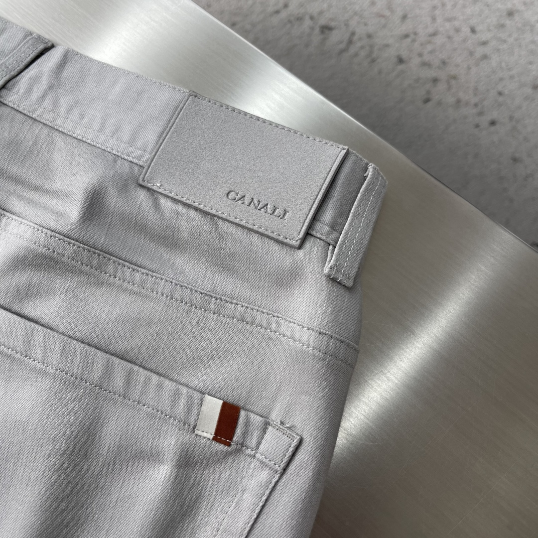 -Canali 26ss春夏新款休闲裤。专柜同步 直筒版型 定制专柜同步棉布面料 古银色五金高级 后袋工